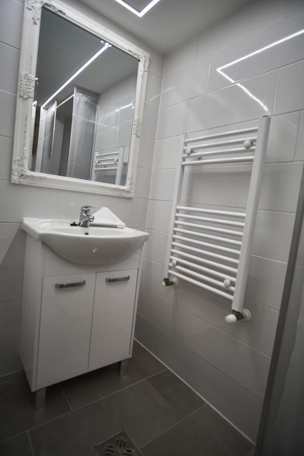 A32 Apartment | Boedapest Buitenkant foto